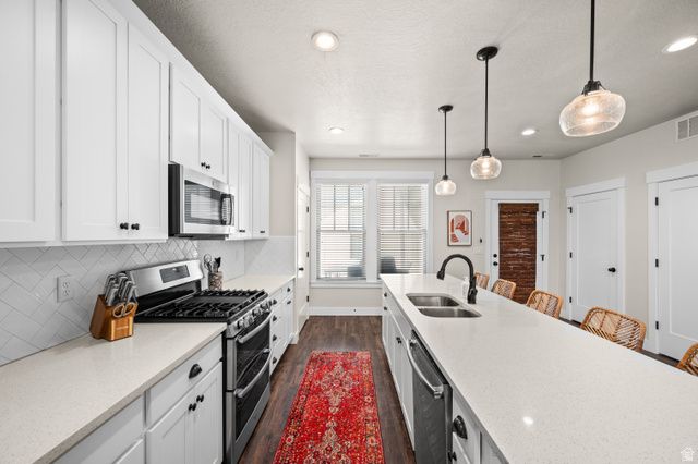 4596 W SERENDIPITY WAY, South Jordan, UT 84009