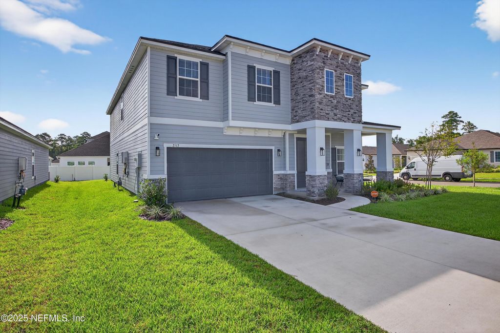 2113 FEATHEREDGE Way, Middleburg, FL 32068