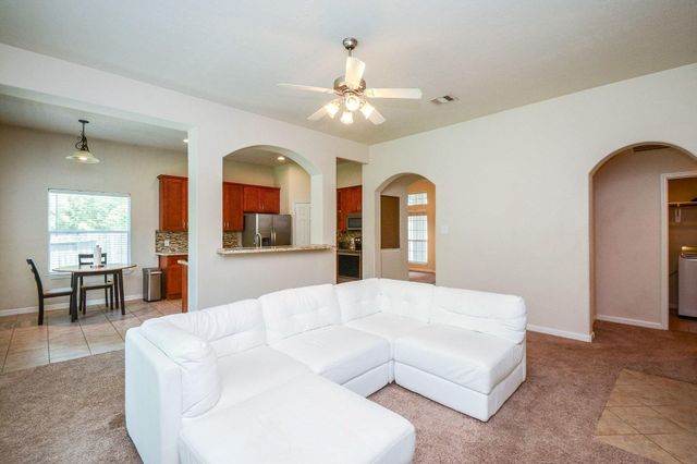 3848 Armand Drive, Dickinson, TX 77539