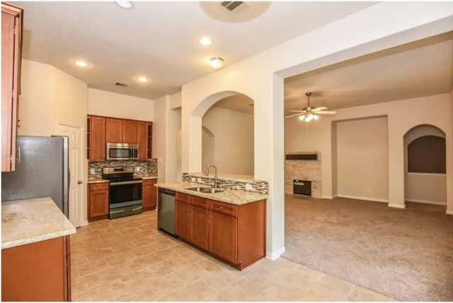 3848 Armand Drive, Dickinson, TX 77539