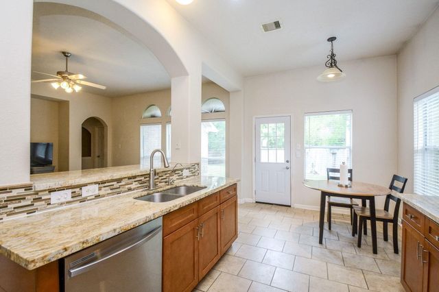 3848 Armand Drive, Dickinson, TX 77539