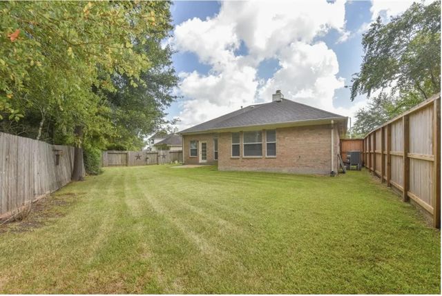 3848 Armand Drive, Dickinson, TX 77539