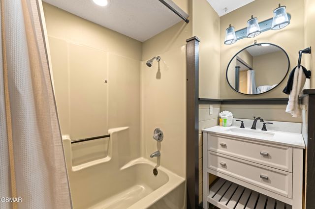 1634 Spruce Drive, Sevierville, TN 37876