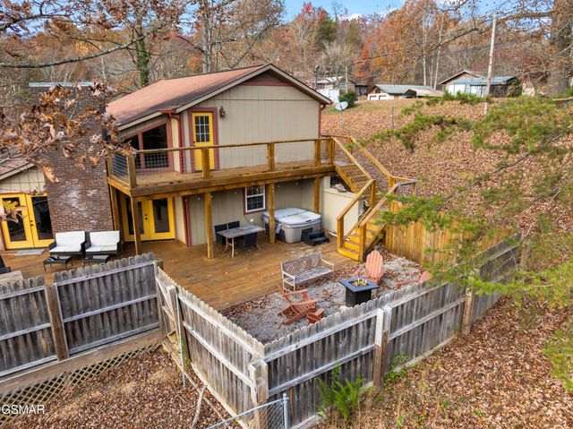 1634 Spruce Drive, Sevierville, TN 37876