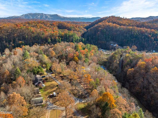 1634 Spruce Drive, Sevierville, TN 37876