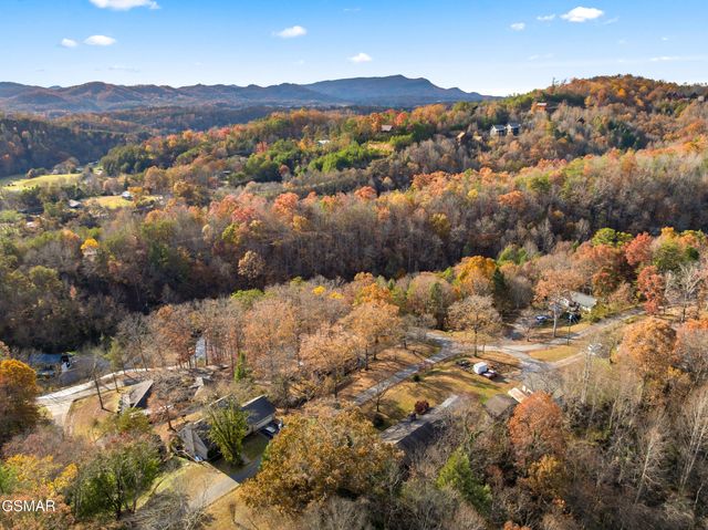 1634 Spruce Drive, Sevierville, TN 37876