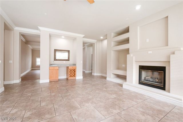 395 Apple River Court, Las Vegas, NV 89148