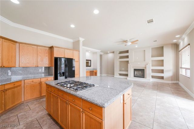 395 Apple River Court, Las Vegas, NV 89148
