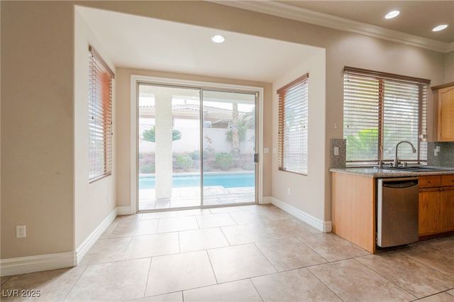 395 Apple River Court, Las Vegas, NV 89148