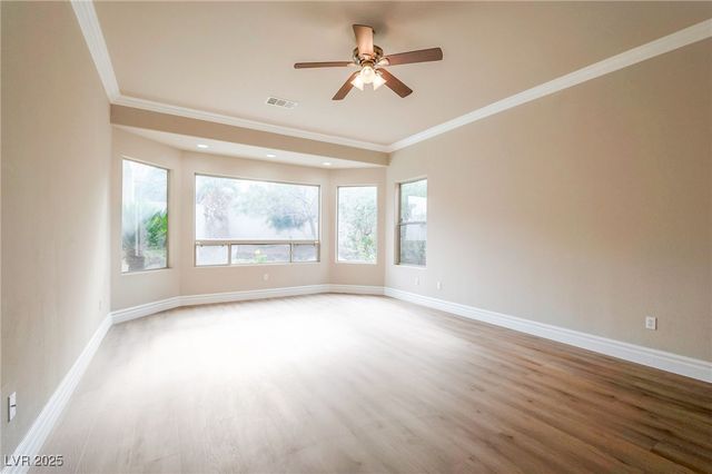 395 Apple River Court, Las Vegas, NV 89148