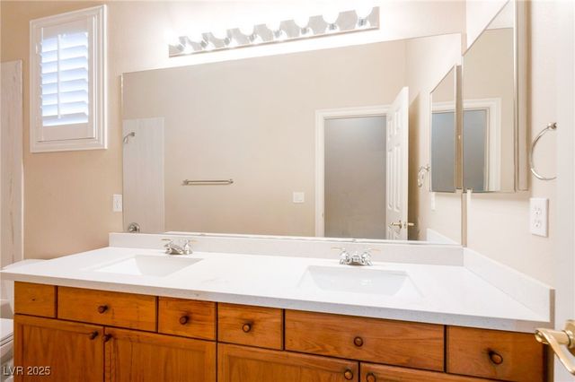 395 Apple River Court, Las Vegas, NV 89148