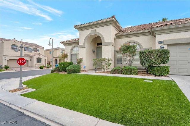 395 Apple River Court, Las Vegas, NV 89148