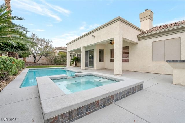 395 Apple River Court, Las Vegas, NV 89148