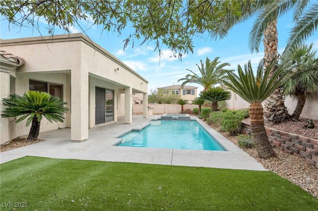 395 Apple River Court, Las Vegas, NV 89148