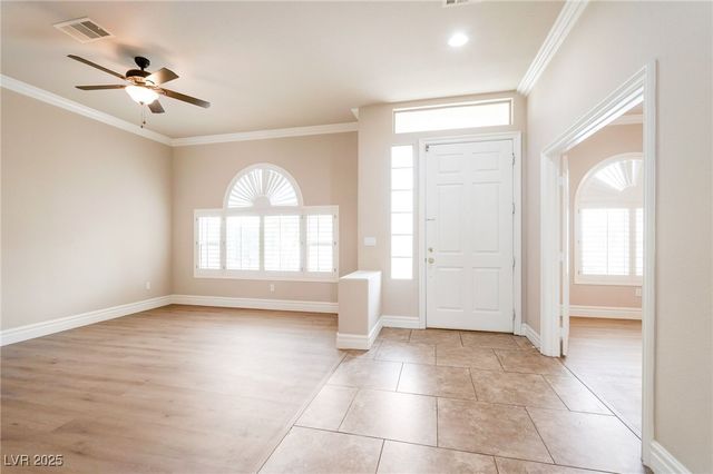 395 Apple River Court, Las Vegas, NV 89148