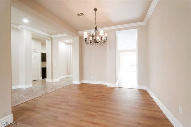 395 Apple River Court, Las Vegas, NV 89148