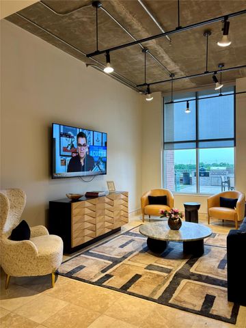 4899 Montrose Boulevard 1905, Houston, TX 77006