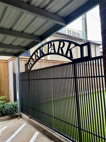 4899 Montrose Boulevard 1905, Houston, TX 77006