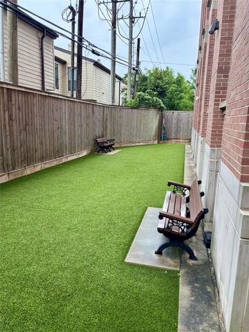 4899 Montrose Boulevard 1905, Houston, TX 77006