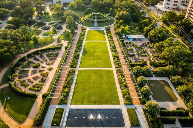 4899 Montrose Boulevard 1905, Houston, TX 77006