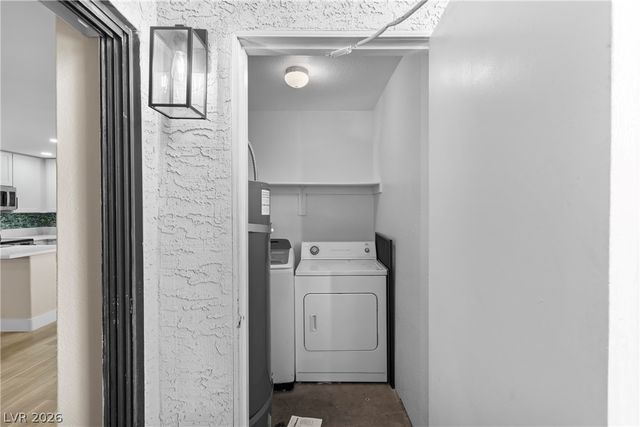 2982 Juniper Hills Boulevard 101, Las Vegas, NV 89142