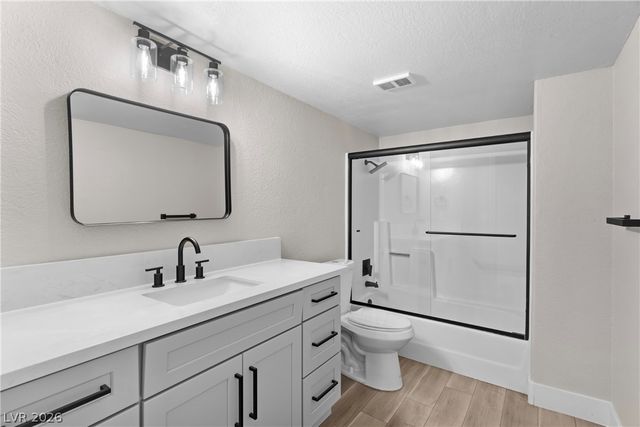 2982 Juniper Hills Boulevard 101, Las Vegas, NV 89142