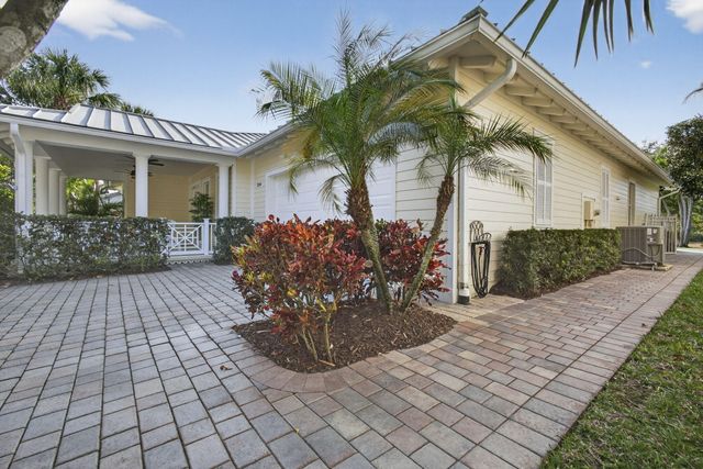 3260 Wymberly Drive, Jupiter, FL 33458