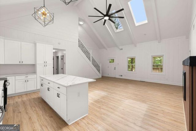 1741 Lucy Drive NW, Kennesaw, GA 30152