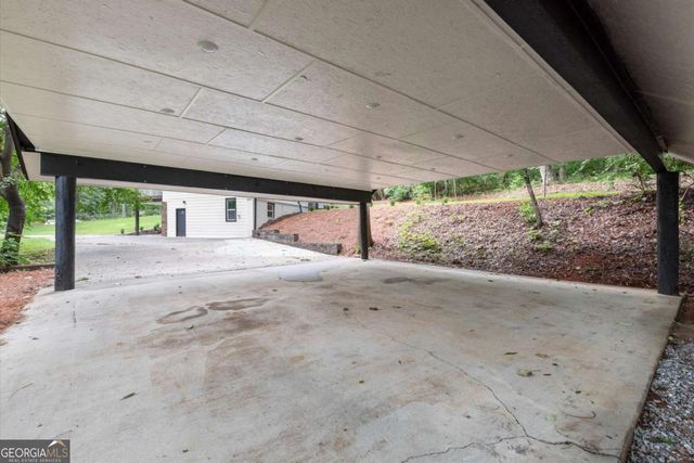 1741 Lucy Drive NW, Kennesaw, GA 30152