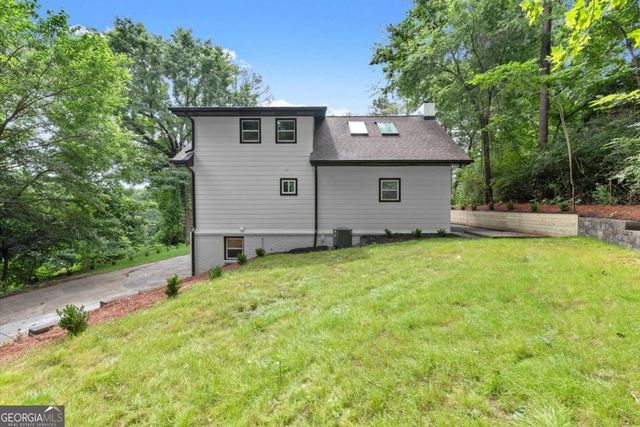 1741 Lucy Drive NW, Kennesaw, GA 30152