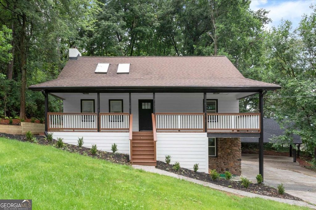 1741 Lucy Drive NW, Kennesaw, GA 30152