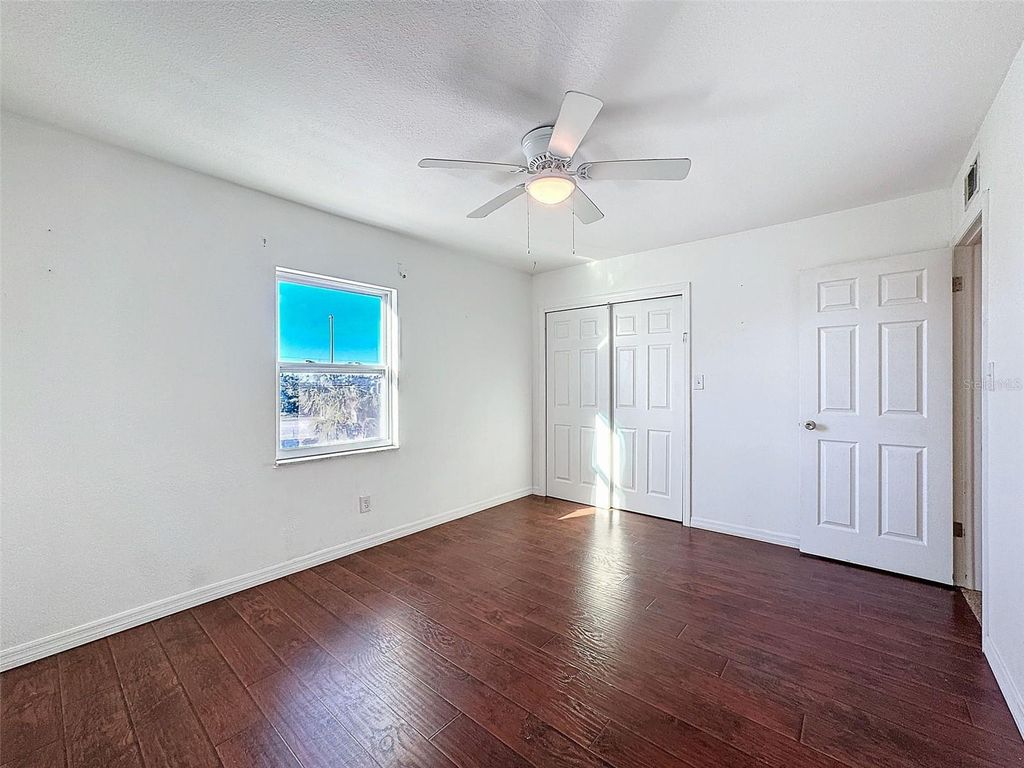 Image 29 of property listing at 9201 TUDOR DRIVE C212, Tampa, FL 33615