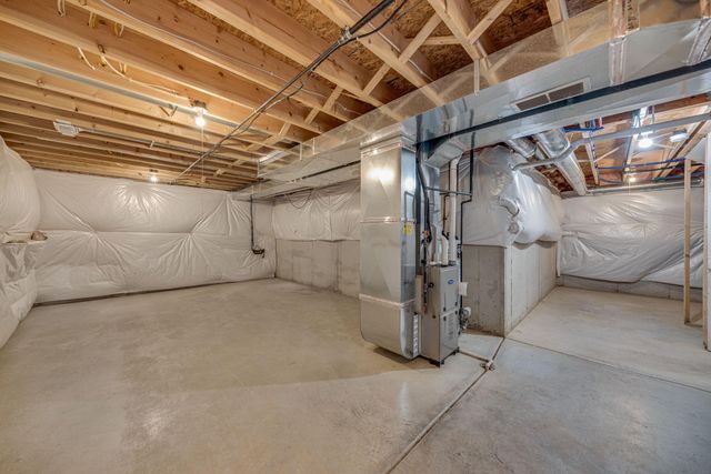 13204 Roosevelt Place, Crown Point, IN 46307