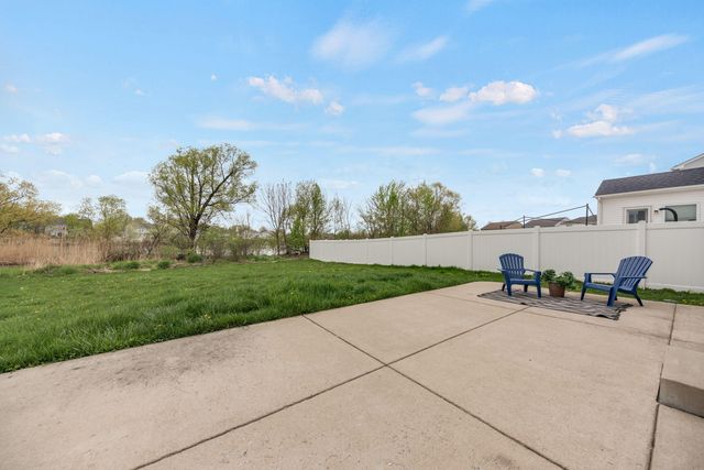 13204 Roosevelt Place, Crown Point, IN 46307