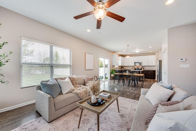 13204 Roosevelt Place, Crown Point, IN 46307