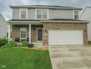 13204 Roosevelt Place, Crown Point, IN 46307