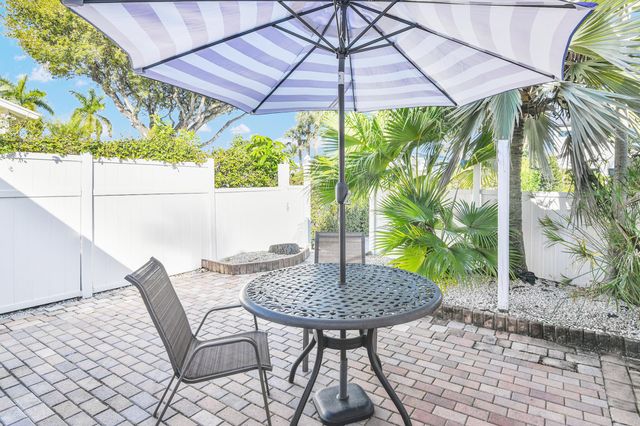 3218 Palm Drive, Delray Beach, FL 33483