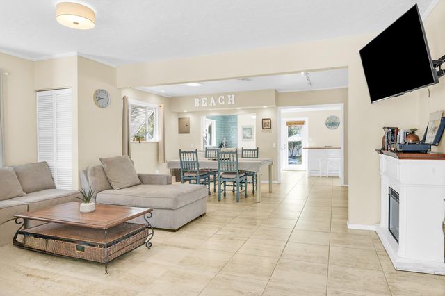 3218 Palm Drive, Delray Beach, FL 33483