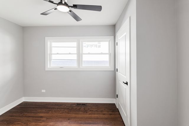 4527 N Newcastle Avenue, Harwood Heights, IL 60706