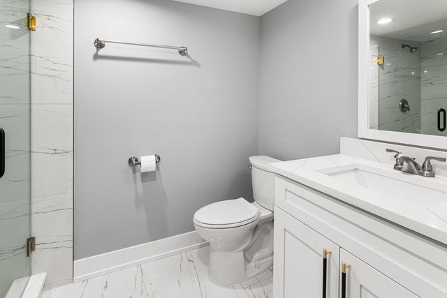 4527 N Newcastle Avenue, Harwood Heights, IL 60706