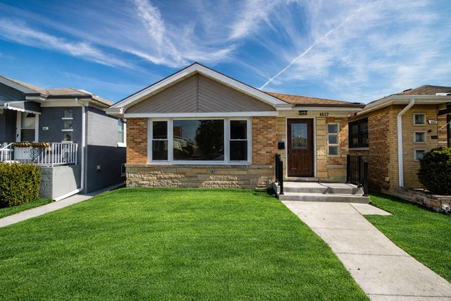 4527 N Newcastle Avenue, Harwood Heights, IL 60706