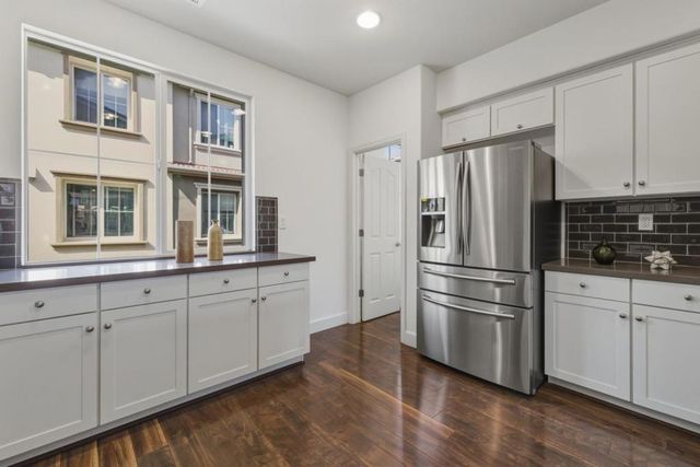 2305 Gibbons Street, Hayward, CA 94541