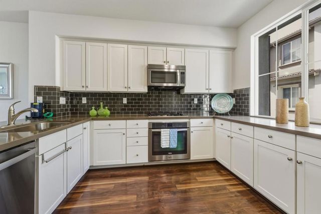 2305 Gibbons Street, Hayward, CA 94541