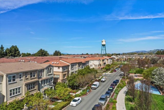 2305 Gibbons Street, Hayward, CA 94541