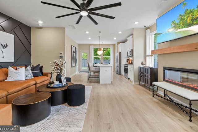 88 Hydrangea Circle, Fairburn, GA 30213