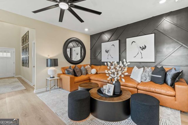 88 Hydrangea Circle, Fairburn, GA 30213