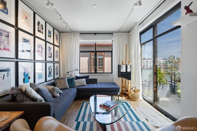 580 Hayes Street 407, San Francisco, CA 94102