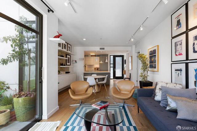 580 Hayes Street 407, San Francisco, CA 94102