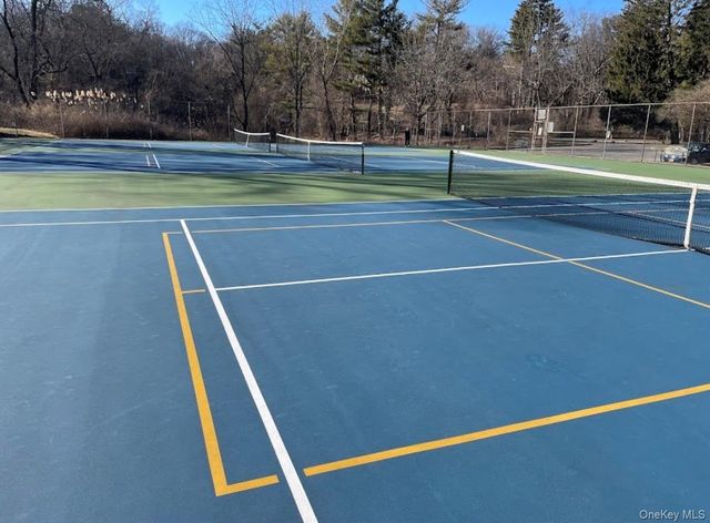 17 Foxwood Drive 5, Pleasantville, NY 10570