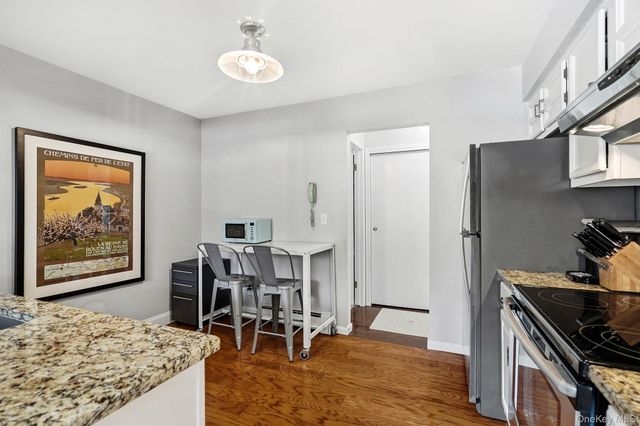 17 Foxwood Drive 5, Pleasantville, NY 10570